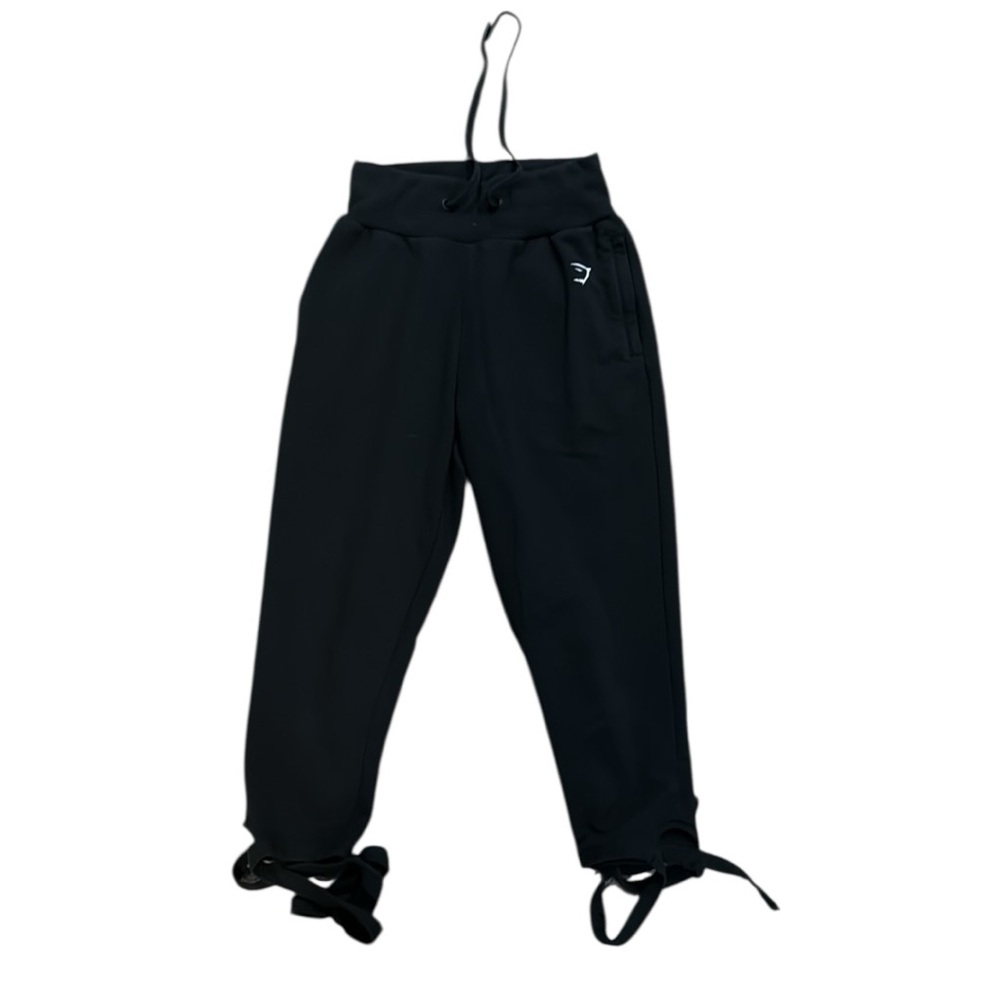 Gymshark Black Capris